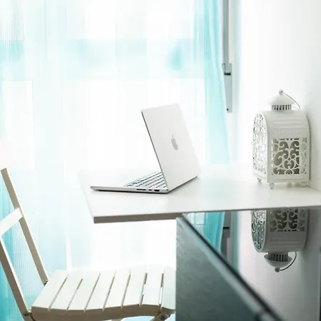 Palmas Lighthouse لاس بالماس دي غران كاناريا